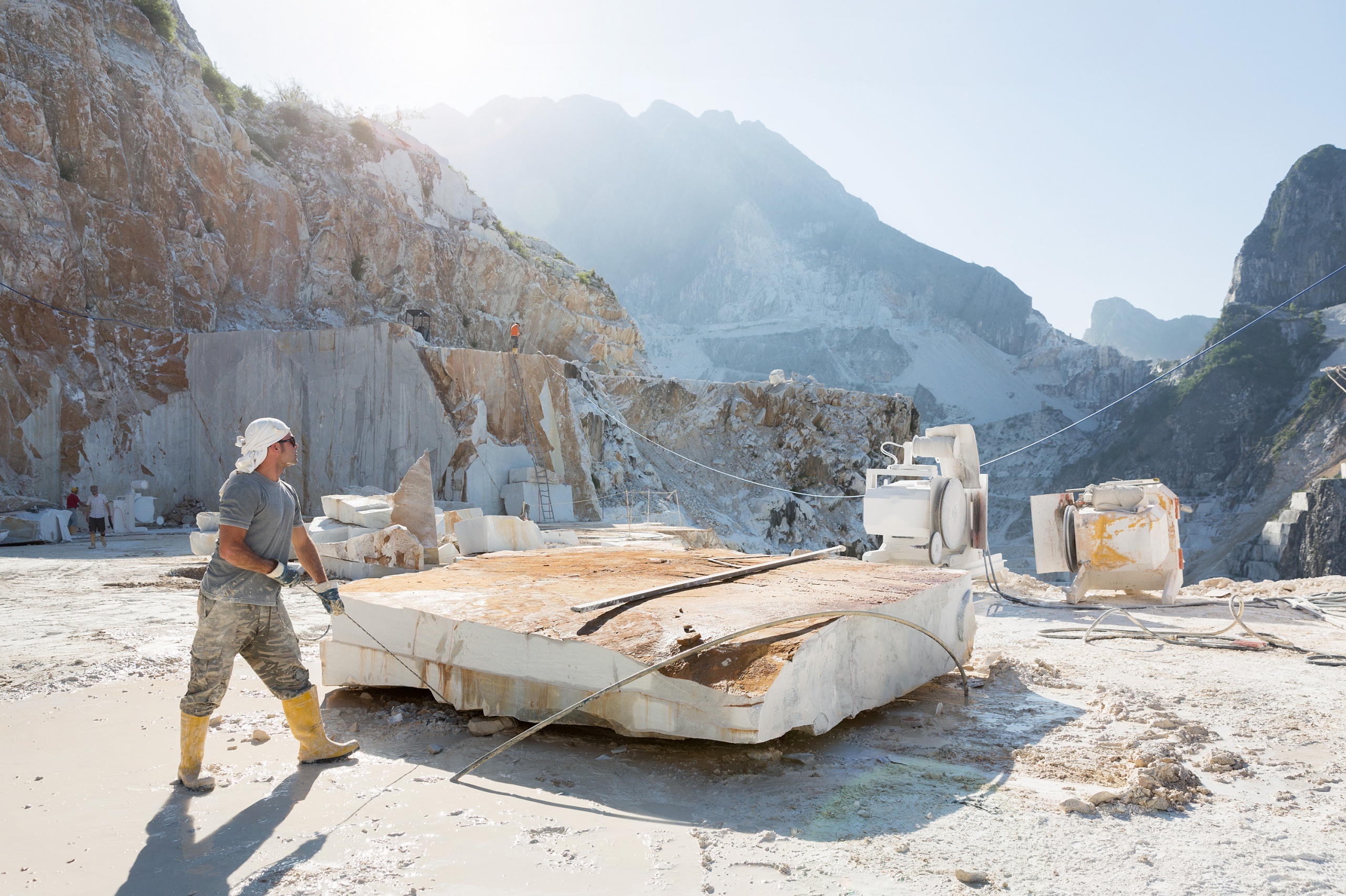 Marble mining in Carrara, Italy: A reportage about the hard work in the quarries, and portraits of some proud workers.