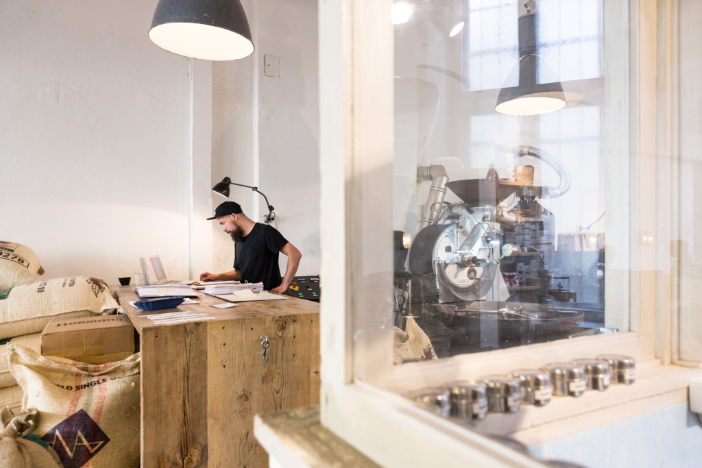 Bilder aus einer Speciality Coffee Kaffeerösterei