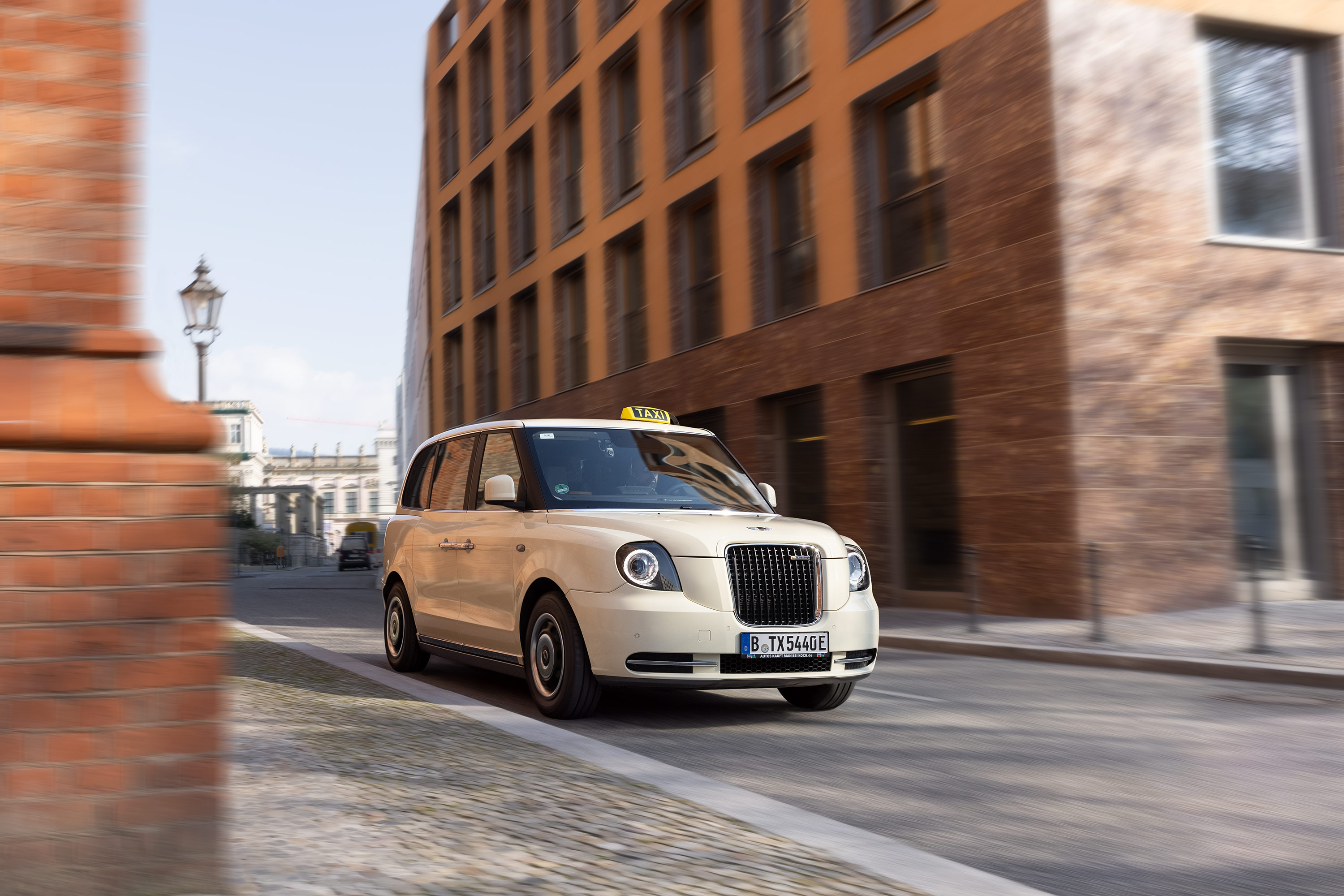 LEVC Electric Taxi in Berlin