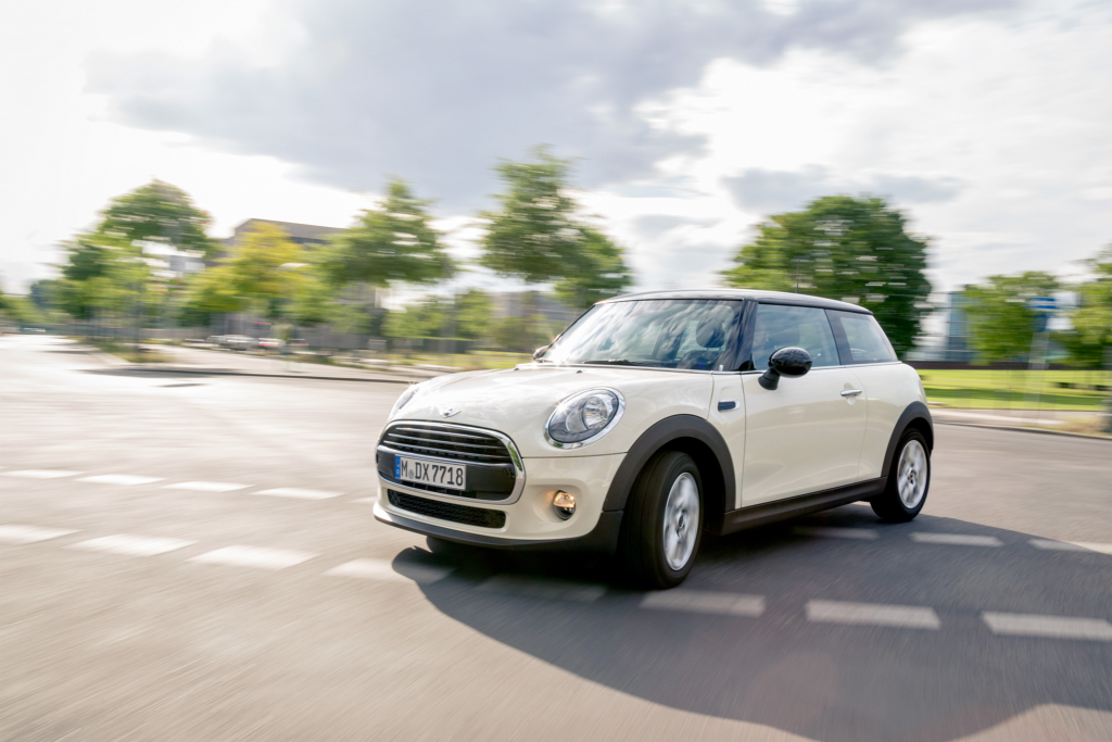 Fahrt mit einem Mini durch Berlin