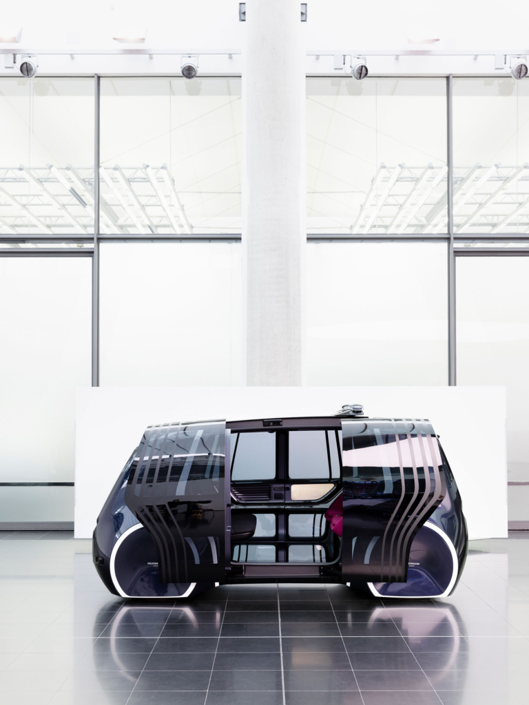 Klaus Zyciora, VW-Chefdesigner für Electrified Magazin