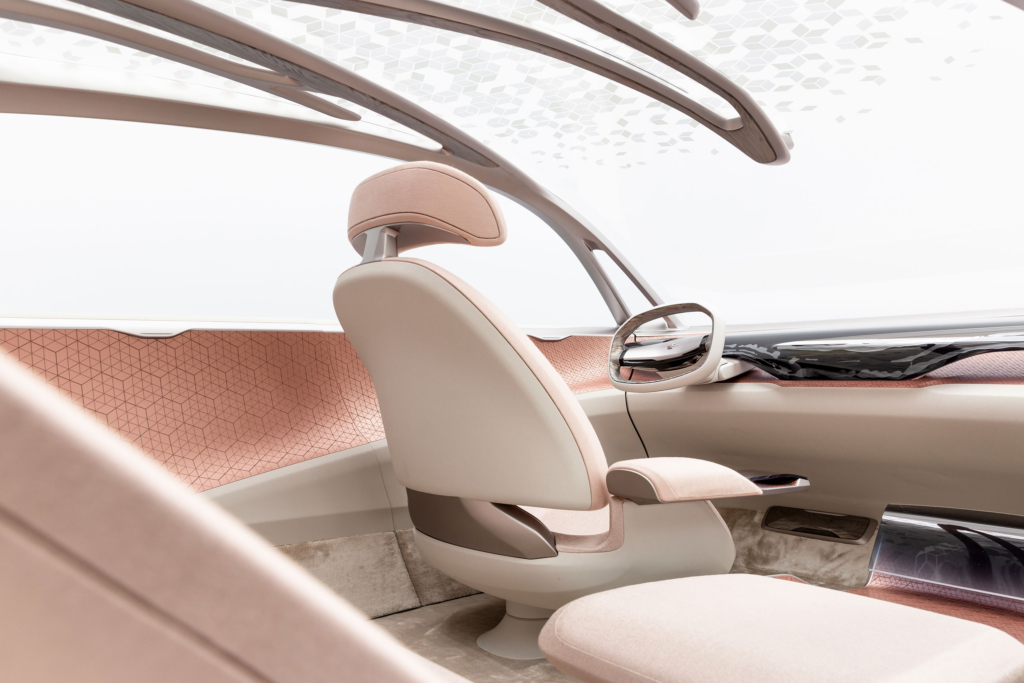 Klaus Zyciora, VW-Chefdesigner für Electrified Magazin