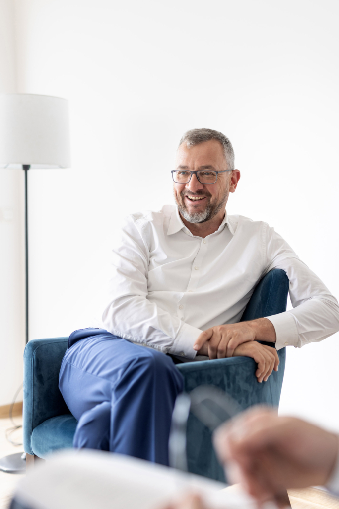 Portraits der Geschäftsführung der Berlinovo Immobiliengesellschaft für ihren Geschäftsbericht: Alf Aleithe